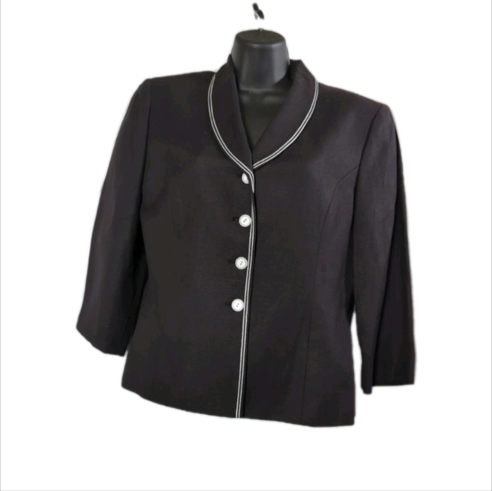 Vintage Le Suit Women's Black with White Trim Long Sleeve Blazer 10P